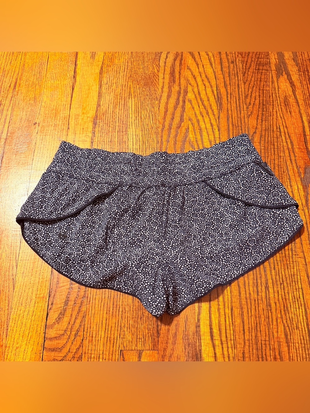 Lululemon Swim Water Surf Shorts Black/Dot Reversible Size 6